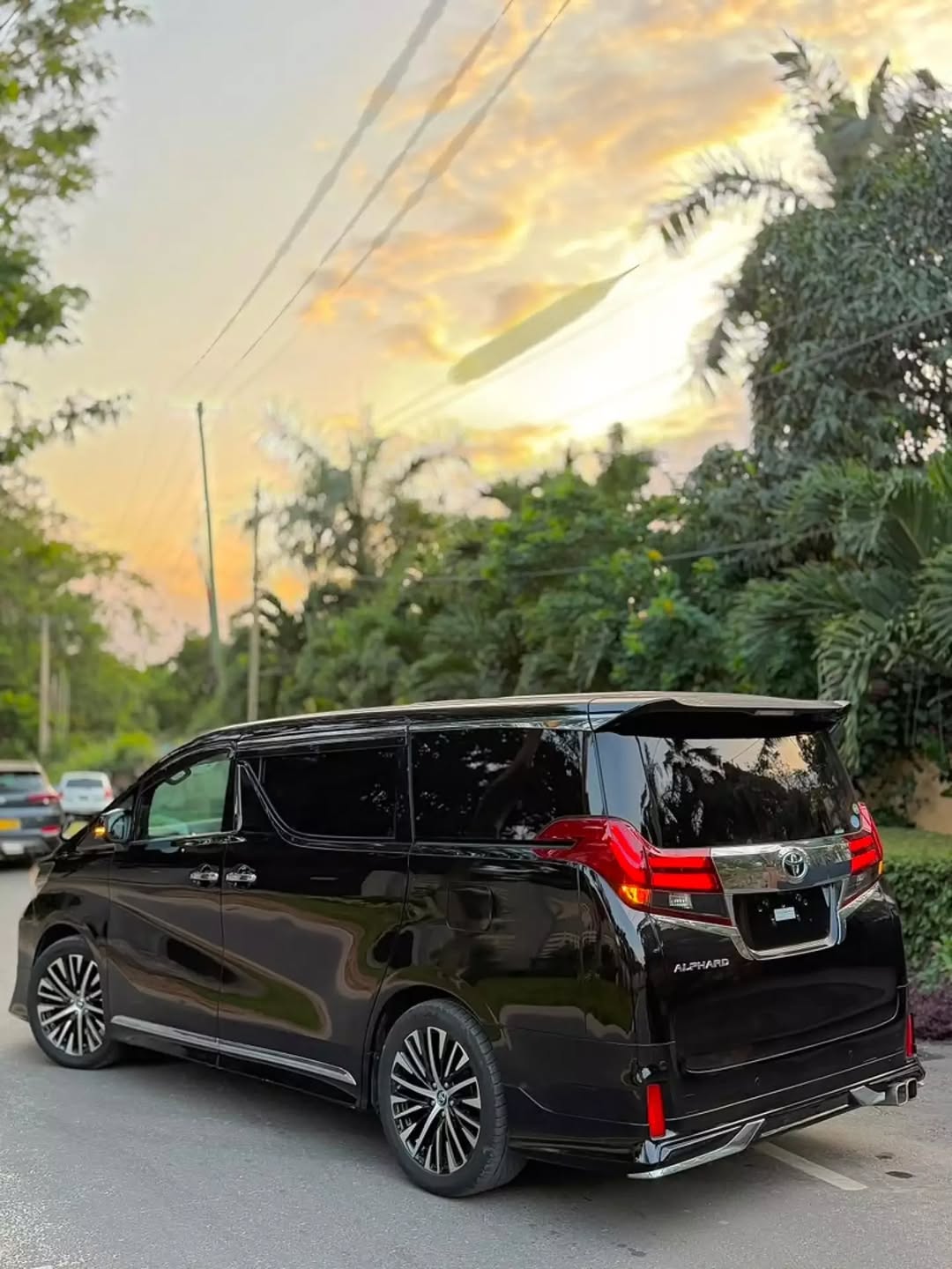 TOYOTA ALPHARD thumbnail 9